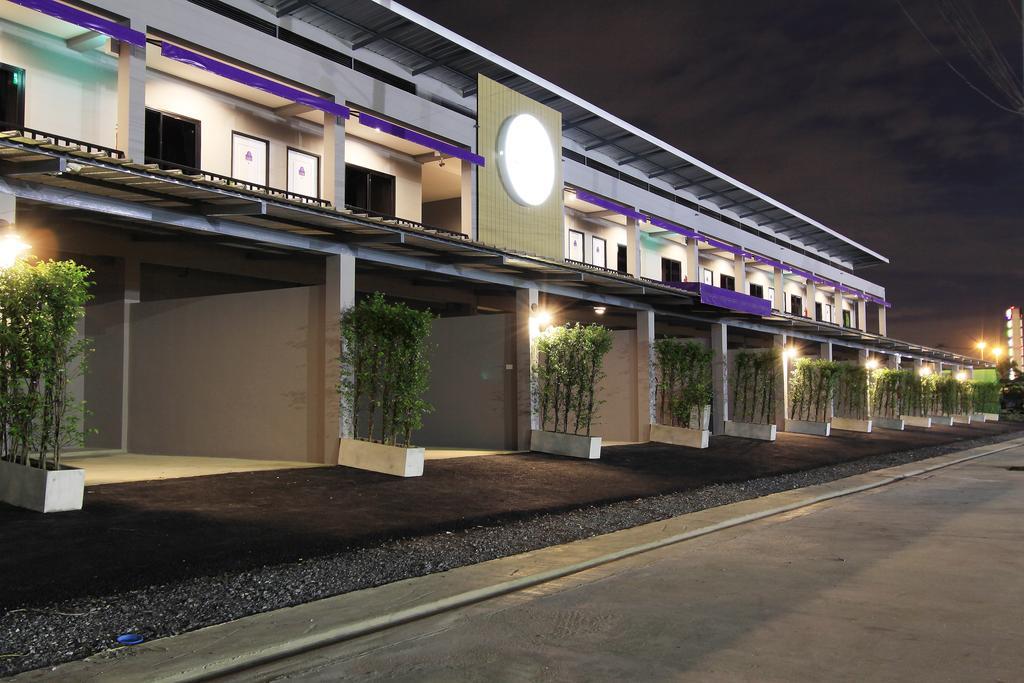Eazy Motel B.A.N.G.N.A ساموتبراكارن المظهر الخارجي الصورة